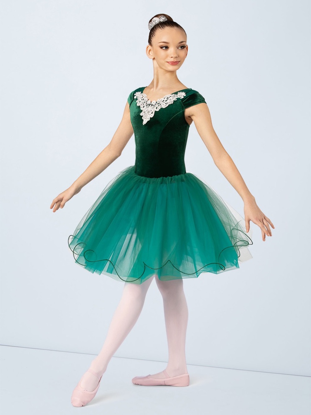 Weissman style 12447 in Green. Size IC. NWT